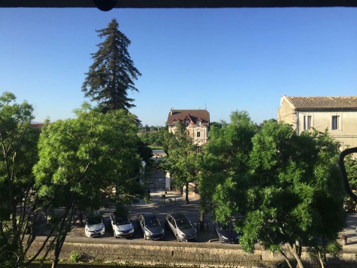 Suite Sur La Sorgue Л'Іль-сюр-ла-Сорг Екстер'єр фото